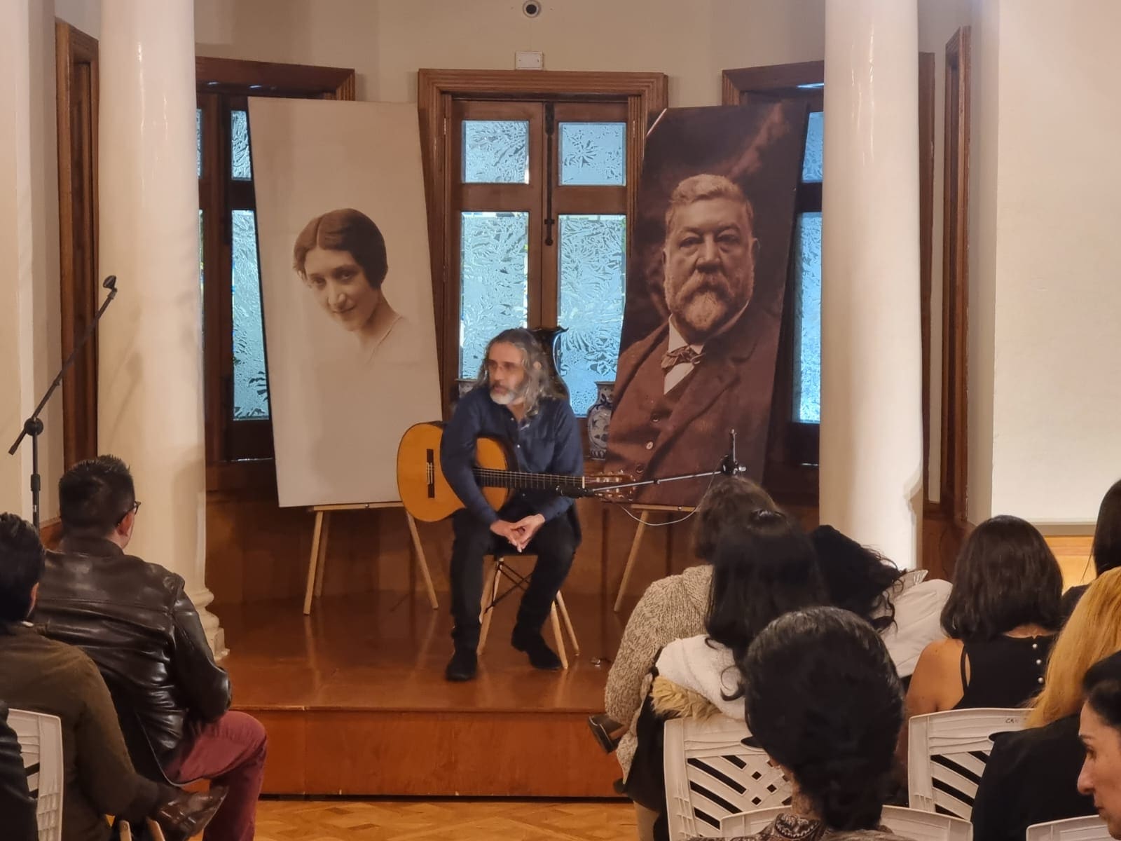 Actividad cultural en Casa Rivas Mercado 50